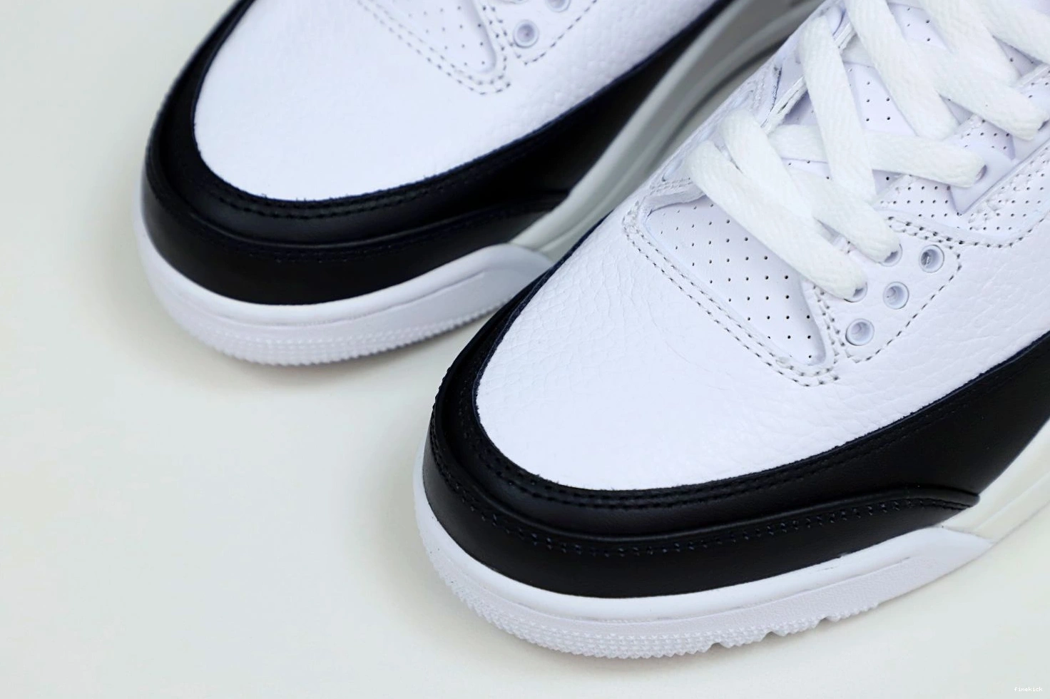 RETRO AIR 'WHITE' X DESIGN 3 JORDAN FRAGMENT SP 0204